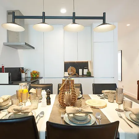 Borealis - Bairro Alto * Лісабон