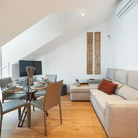 Borealis - Bairro Alto * リスボン